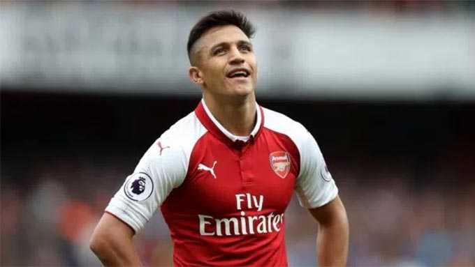 Eboue: “Sanchez căng thẳng khi không được rời Arsenal”