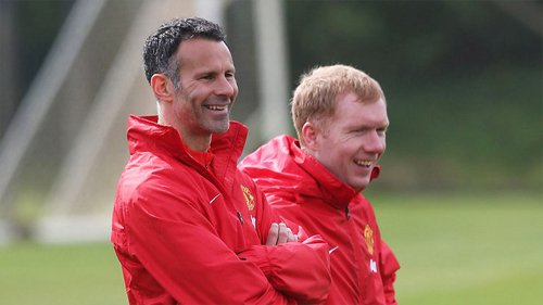 Giggs (trái) và Scholes tiếp tục đồng hành với nhau về nhiều lĩnh vực, sau khi giải nghệ. 