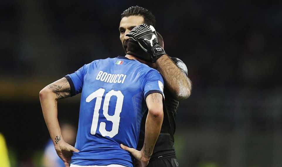 Cầm hòa Thụy Điển lượt về, Italy lỡ hẹn World Cup
