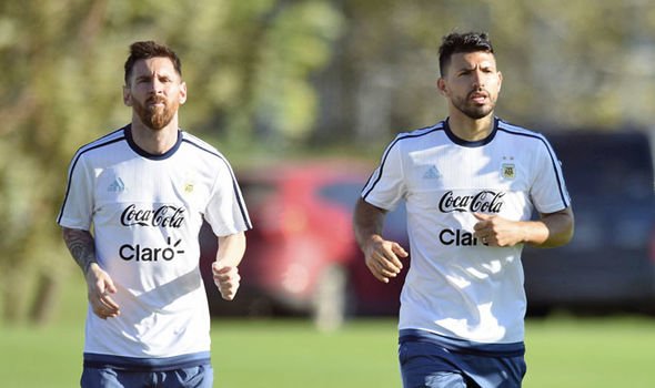 Messi không muốn bạn thân Ageuro làm tăng sức mạnh cho đối thủ Real Madrid