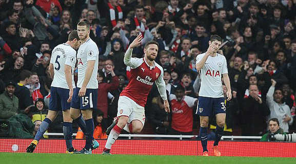 Hạ gục Tottenham, Arsenal đại thắng derby đầy kiêu hãnh