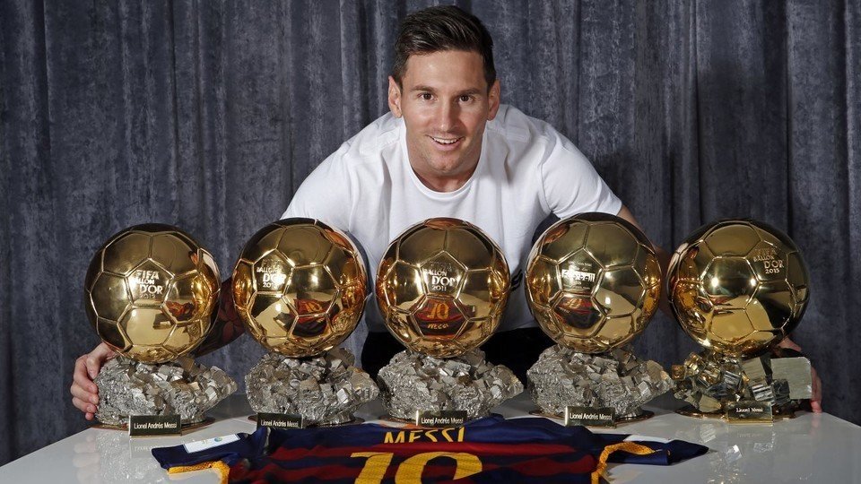 Messi đạt được tất cả với Barca