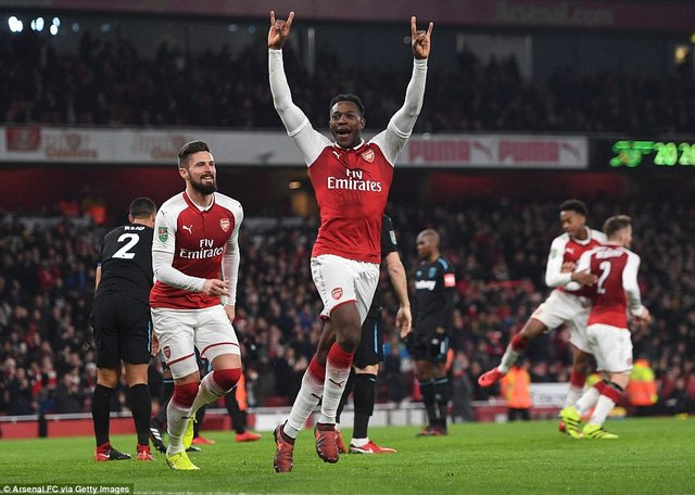 Arsenal gặp 2 đối thủ cạnh tranh trực tiếp trong dịp Giáng sinh - Năm mới