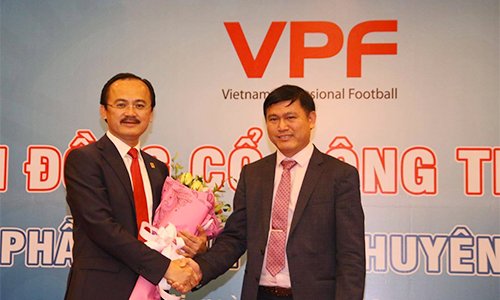Bầu Tú cam kết sẽ làm hết mình để bóng đá Việt Nam đi lên.