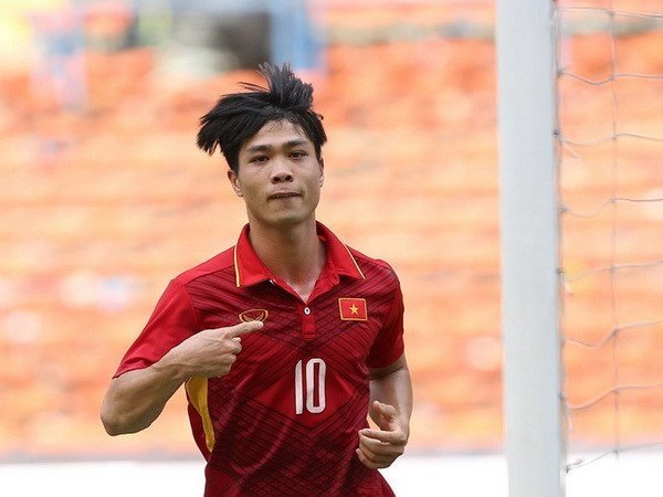  Công Phượng lập cú đúp, góp công lớn vào chiến thắng của U23 Việt Nam.