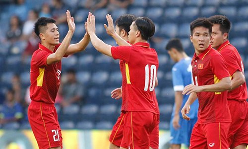 Công Phượng ghi bàn nhưng không đủ giúp U23 Việt Nam có một điểm để vào chung kết. 