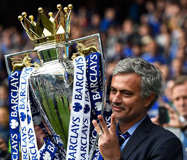 Mourinho vô địch Premier League cùng Chelsea năm 2015