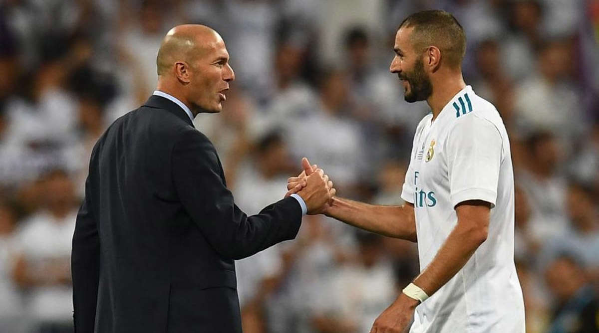 Zidane quyết ưu ái Benzema, bác bỏ mua tiền đạo mới