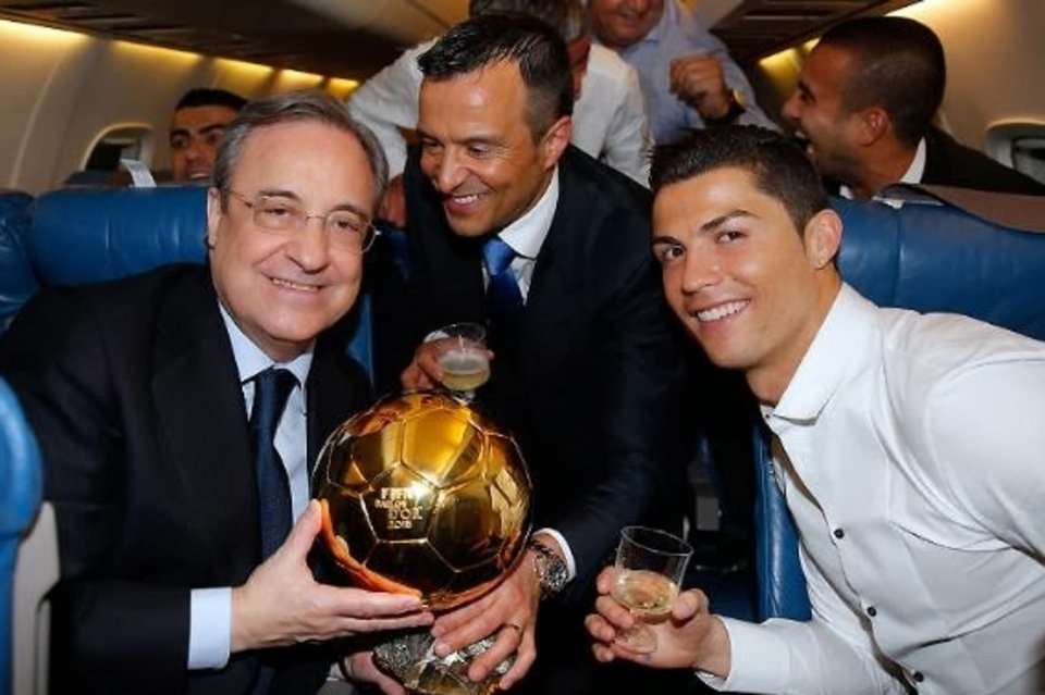 Chủ tịch Perez nhượng bộ Ronaldo vì giá trị hình ảnh của anh mang lại cho đội bóng quá lớn