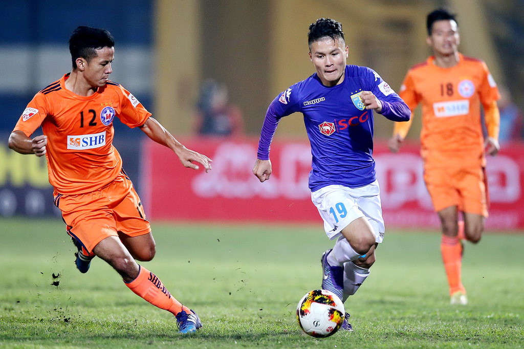 Buriram United khoái, nhưng Quang Hải sẽ đến... Muangthong United?