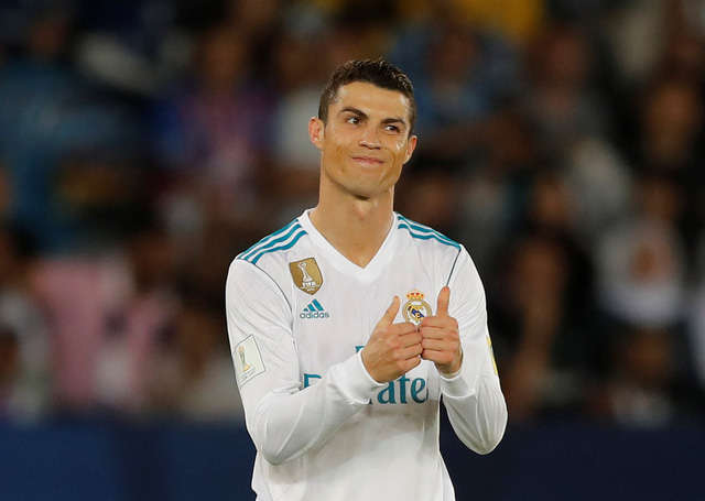Cầu thủ xuất sắc nhất: Ronaldo