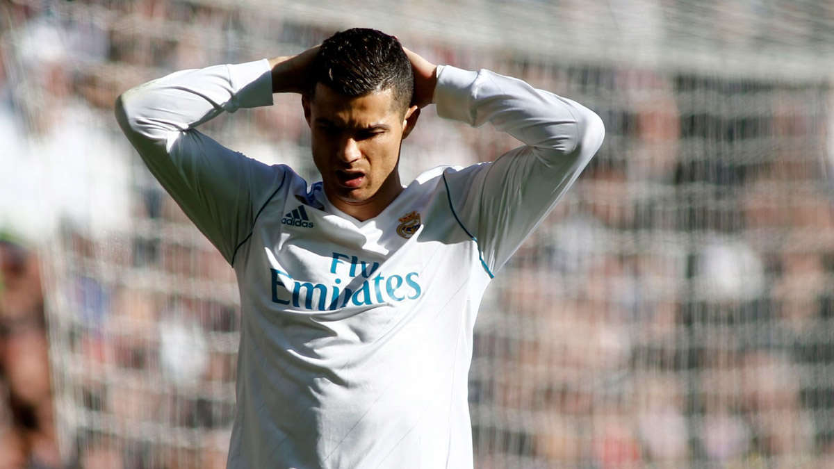  Siêu kinh điển là thảm họa của Ronaldo và Real Madrid