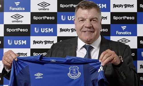 Allardyce ký hợp đồng 18 tháng với Everton