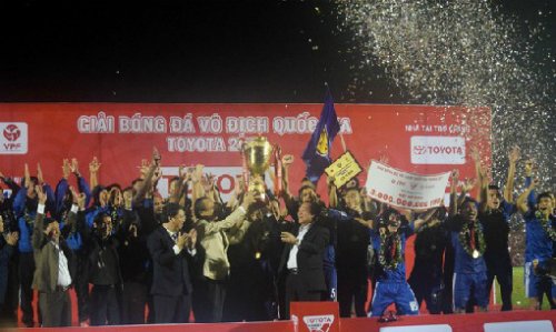 Quảng Nma vô địch V-League nhưng không đủ điều kiện dự AFC Champions League.
