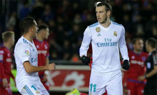 Bale mở tỷ số cho Real sau khi vào sân đá chính.