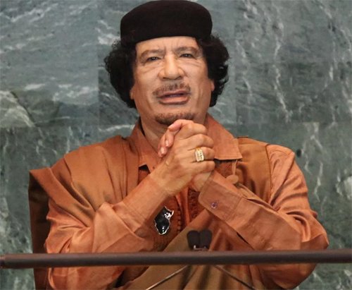 Cố độc tài Gaddafi suýt trở thành chủ của MU