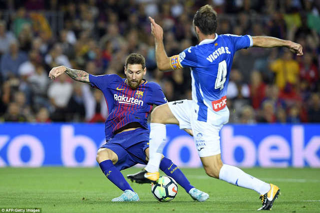 Lionel Messi luôn có duyên ghi bàn khi gặp Espanyol