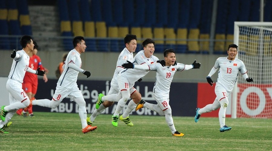 Quang Hải ghi bàn thắng cho U23 Việt Nam