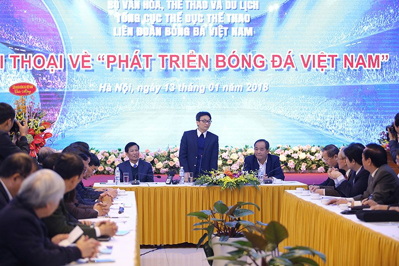 Cuộc đối thoại vè phát triển bóng đá Việt Nam nhận được sự quan tâm của dư luận và những người trong cuộc. 