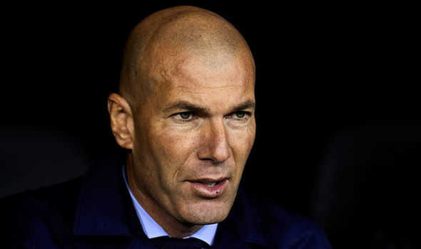 Real bết bát, Zidane nguy cơ bị sa thải trong 10 ngày