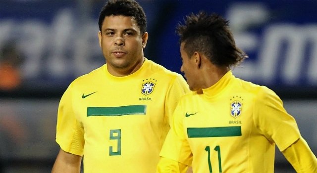 Ronaldo de Lima và Neymar 