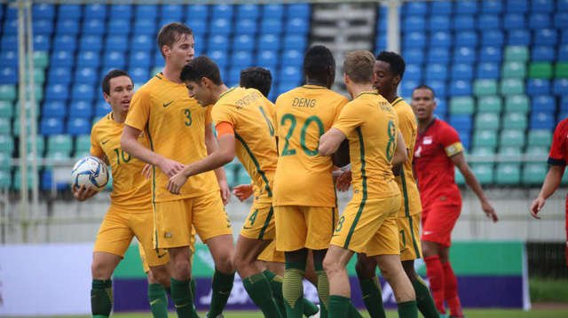 U23 Australia có sự hoà trộn giữa các cầu thủ đang thi đấu trong nước với nhóm cầu thủ trở về từ nước ngoài
