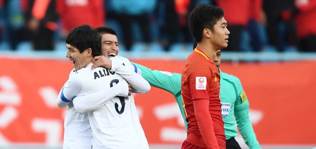 Nỗi buồn thất bại của cầu thủ U23 Trung Quốc