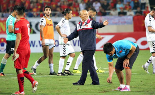 HLV Park Hang Seo hồi tháng 11 dẫn dắt tuyển Việt Nam hòa Afghanistan 0-0, lấy vé dự VCK Asian Cup 2019