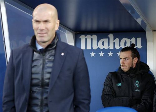 HLV Zidane hài lòng với Asensio và Vazquez, đồng thời bỏ Bale trên ghế dự bị.