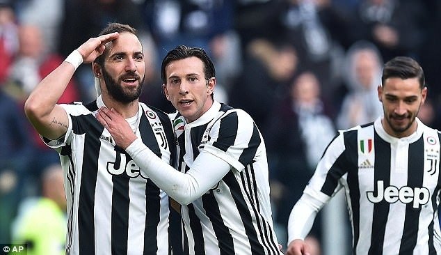 Juventus đại thắng 7-0 trước Sassuolo