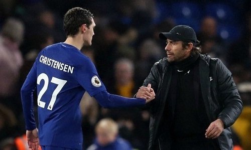 Conte khẳng định ưu tiên của Chelsea là trao cơ hội cho những cầu thủ trẻ như Christensen. 