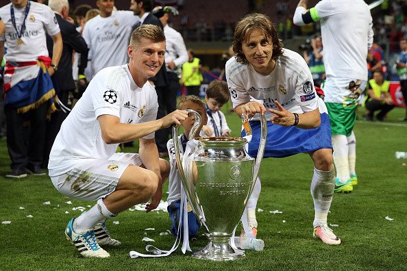Mourinho rất thích bộ đôi Kroos - Modric
