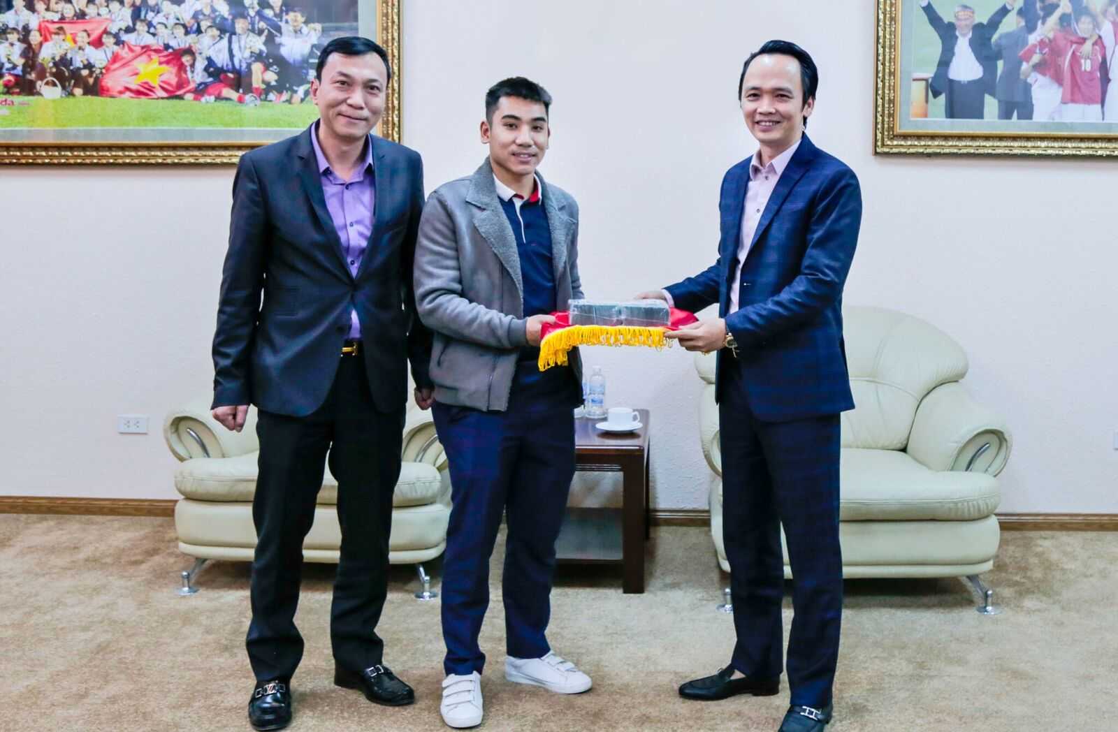 Tuyển U23 Việt Nam nhận thưởng 2 triệu USD, tiền về trước Tết