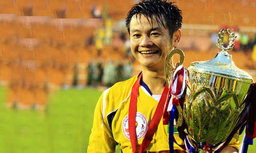 Văn Quyến bắt đầu sự nghiệp huấn luyện từ U21 Sông Lam Nghệ An