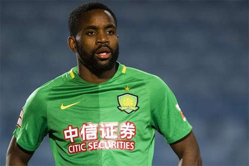 Tiền đạo 26 tuổi Cedric Bakambu bỏ dở sự nghiệp đang lên tại La Liga để đến Trung Quốc
