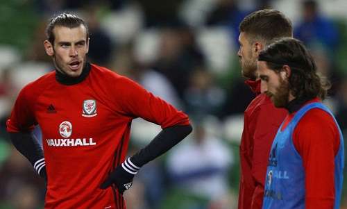 Bale có thể rời Real vì không được ra sân thường xuyên