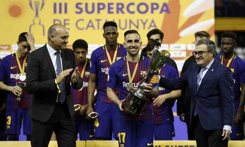 Barca giành Siêu Cup Catalonia nhờ sút luân lưu