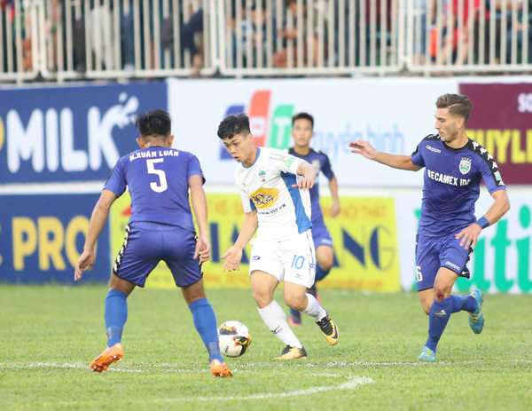 Phong độ khác nhau của các tuyển thủ U23 Việt Nam trong vòng mở màn V-League