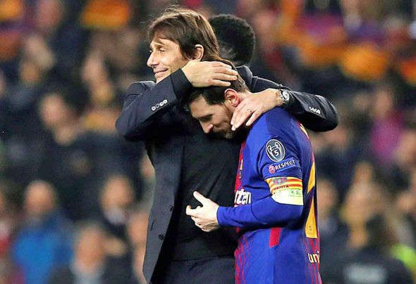 Sao Chelsea khó chịu trước cảnh Conte làm thế này với Messi
