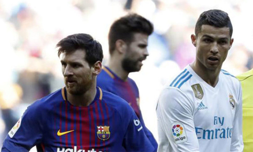 Ronaldo mới ghi bốn bàn vào lưới Girona để rút ngắn cách biệt so với Messi. 