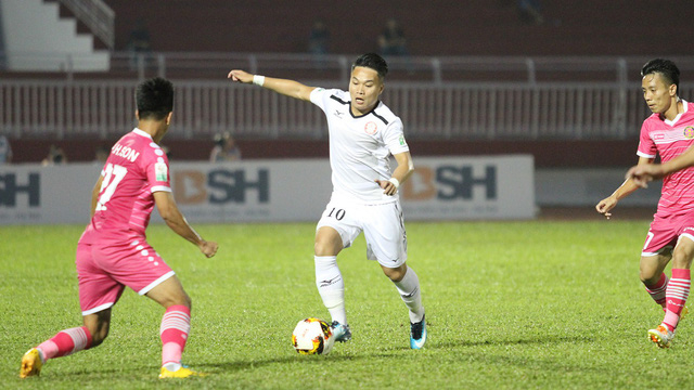 Phi Sơn có bàn thắng đầu tiên tại V-League 2018 cho CLB TPHCM