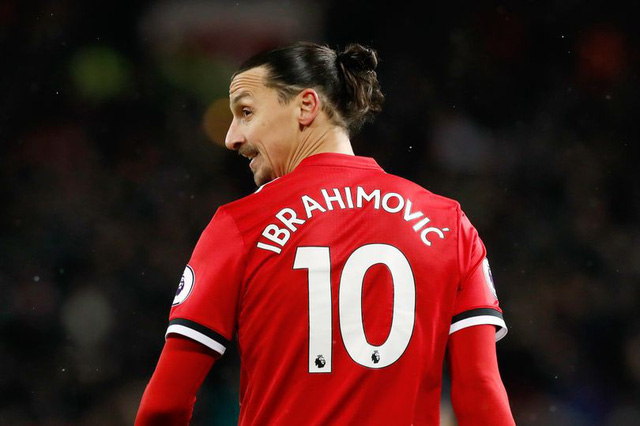 Việc tìm người thay thế Ibrahimovic khoác áo số 10 không hề đơn giản với HLV Mourinho