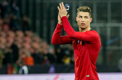 Ronaldo ghi 19 bàn trong chín trận gần nhất cho cả Real và tuyển Bồ Đào Nha. 