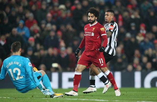 Salah tỏa sáng với pha ghi bàn mở tỷ số cho Liverpool