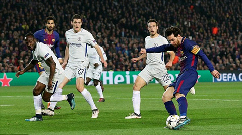Messi hoàn tất cú đúp