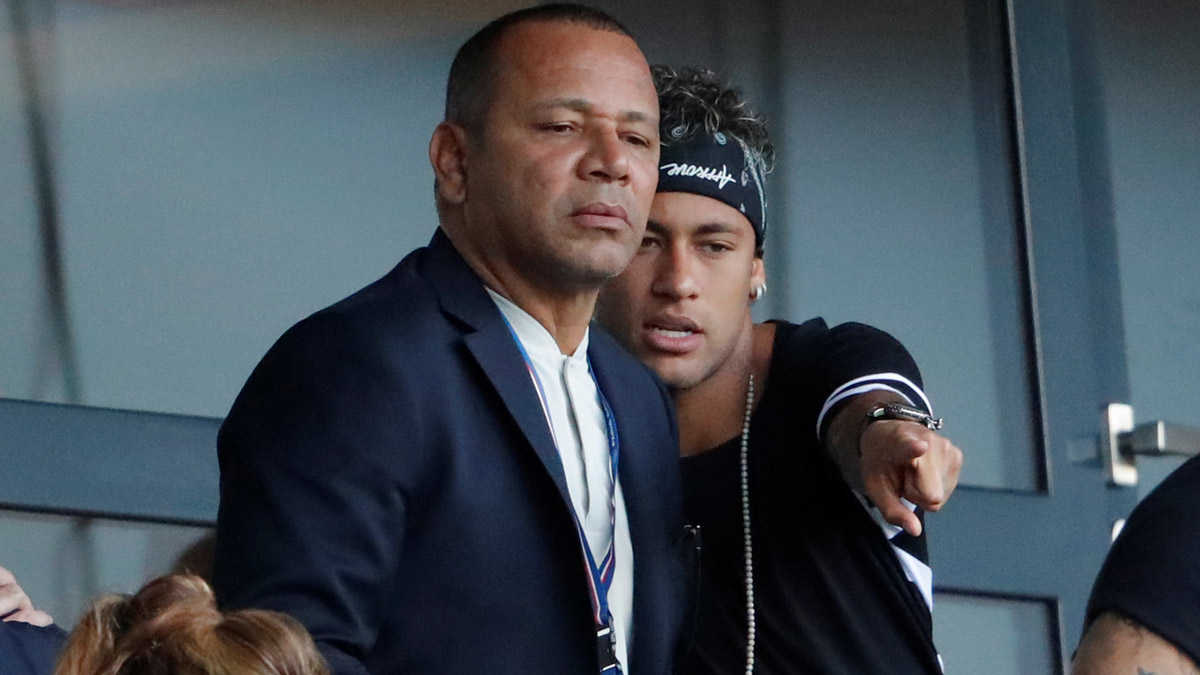 Neymar làm khó MU, Courtois rời Chelsea về PSG