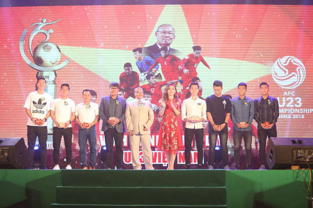 Đội tuyển U23 Việt Nam được vinh danh vì những đóng góp cho sự phát triển của bóng đá Việt Nam, sau kỳ tích tại giải U23 châu Á 2018
