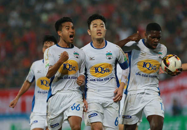 Các tuyển thủ U23 Việt Nam chơi tốt hơn ở vòng 2 V-League