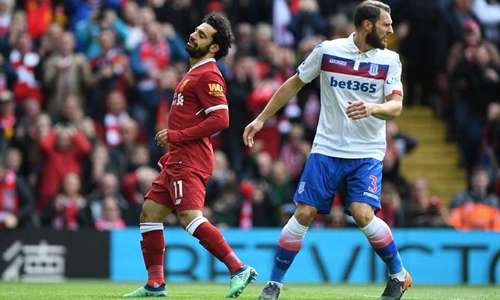 Salah vô duyên, Liverpool hòa bất lực Stoke trên sân nhà