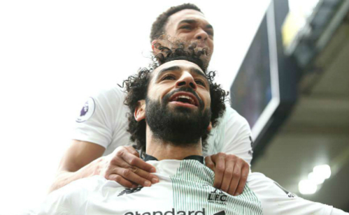 Mohamed Salah cân bằng kỷ lục của Ronaldo và Van Persie